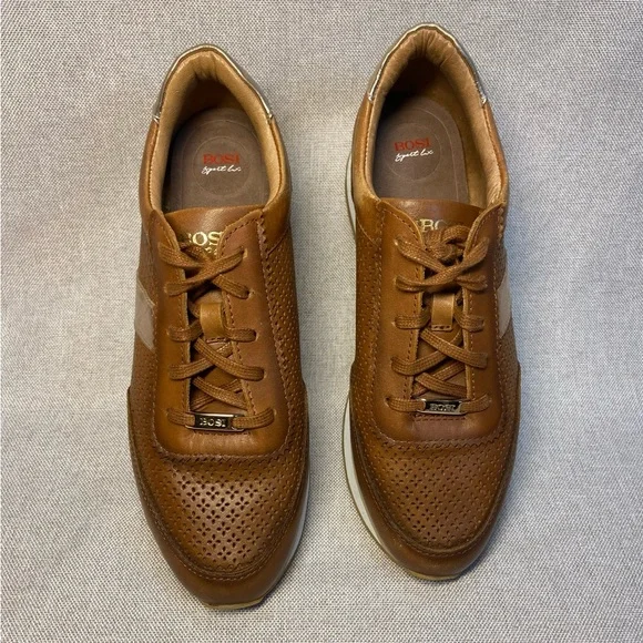 BOSI Women Leather Lace up Shoes. Size 38 US-8